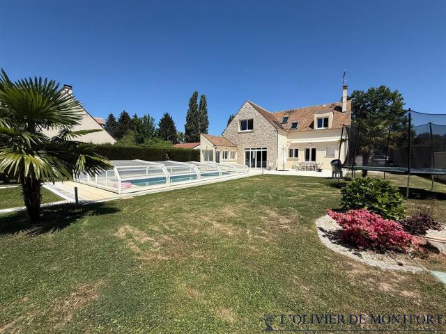 Maison 7 pièces 262 m²