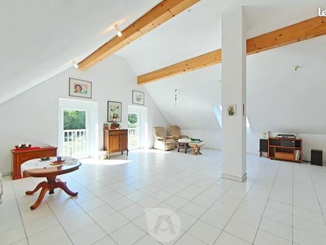 Maison 7 pièces 262 m²