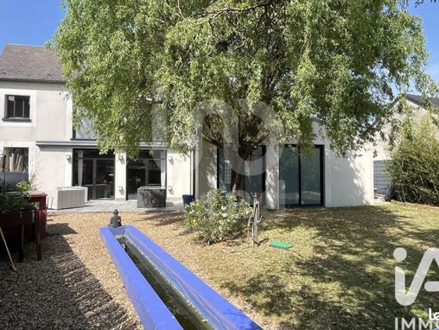 Maison 7 pièces 263 m²