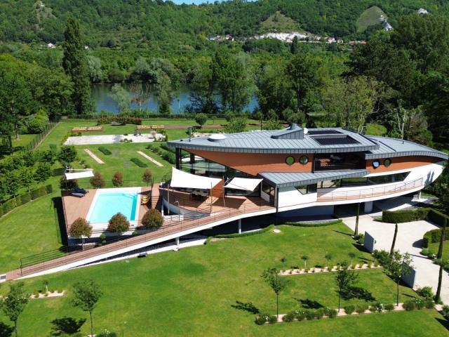 Maison 7 pièces 263 m²