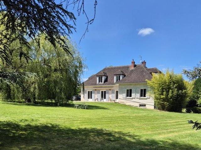 Maison 7 pièces 263 m²