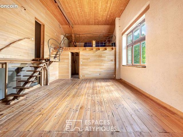 Maison 7 pièces 275 m²