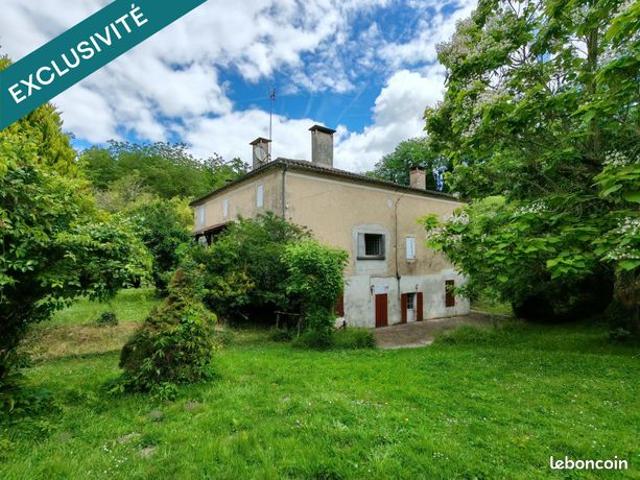 Maison 7 pièces 275 m²