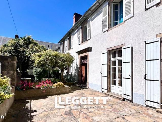 Maison 7 pièces 275 m²