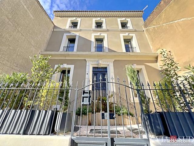 Maison 7 pièces 275 m²