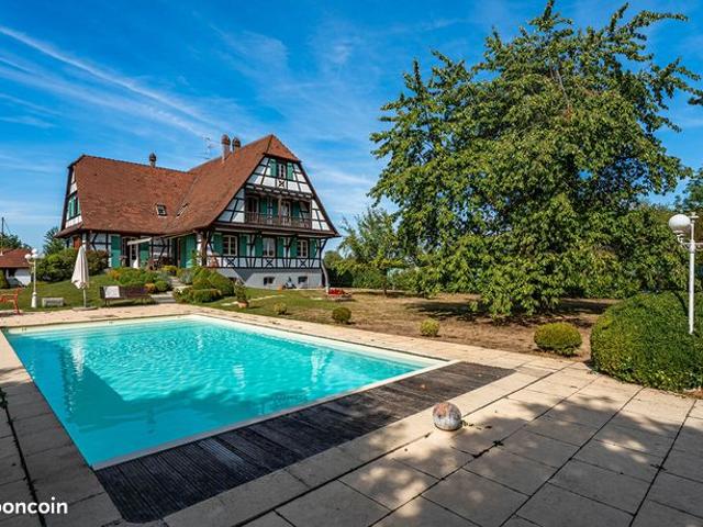 Maison 7 pièces 278 m²