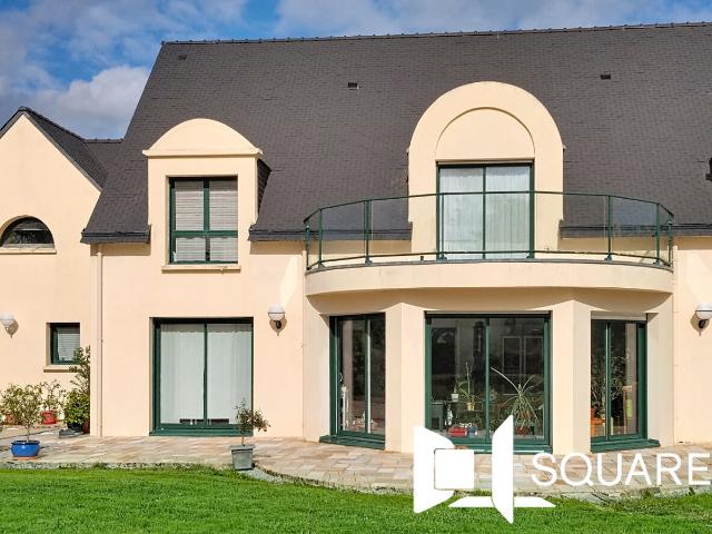 Maison 7 pièces 279 m²