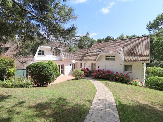 Maison 7 pièces 270 m²
