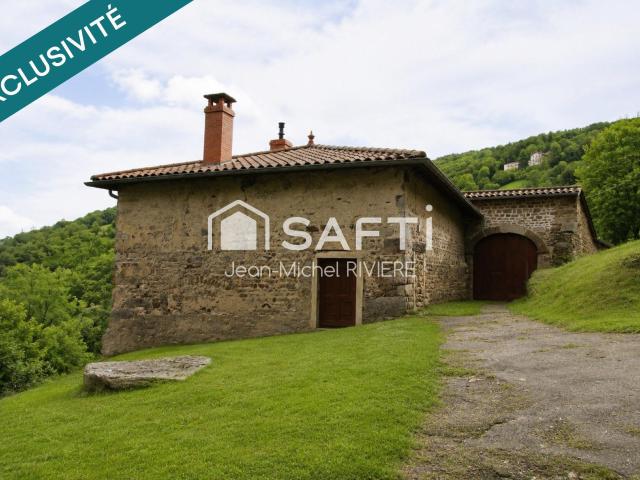 Maison 7 pièces 270 m²
