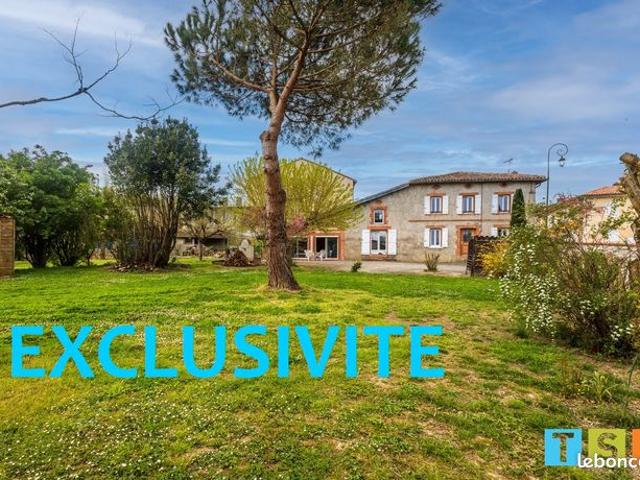 Maison 7 pièces 270 m²