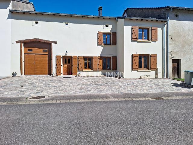 Maison 7 pièces 270 m²
