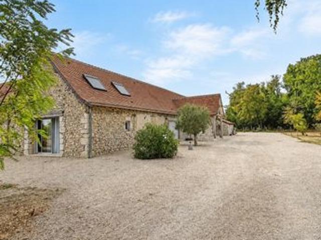 Maison 7 pièces 270 m²