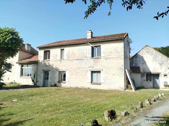 Maison 7 pièces 272 m²