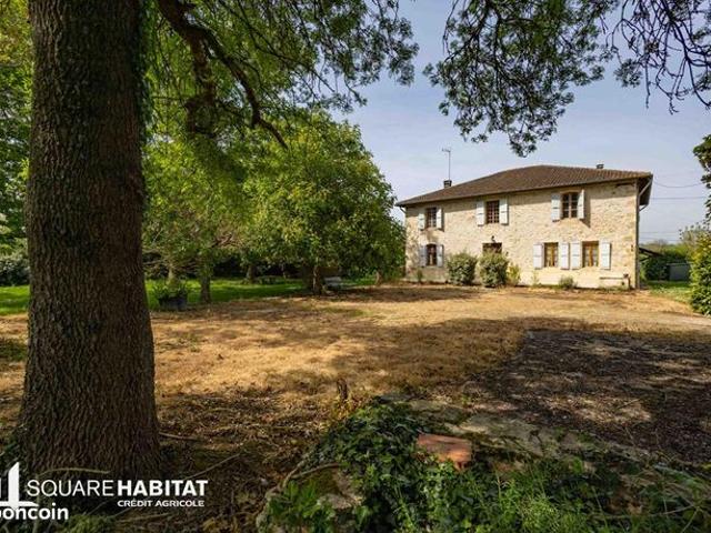 Maison 7 pièces 272 m²