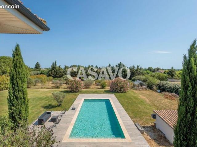 Maison 7 pièces 285 m²