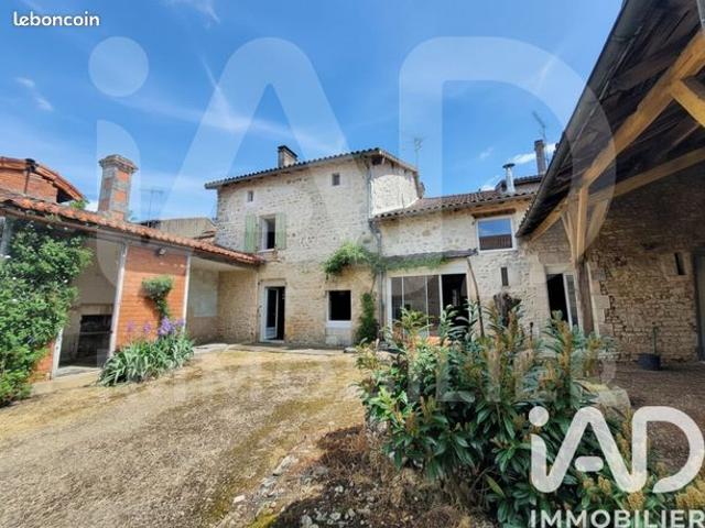 Maison 7 pièces 286 m²
