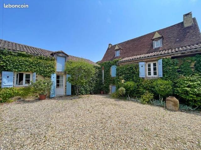 Maison 7 pièces 287 m²