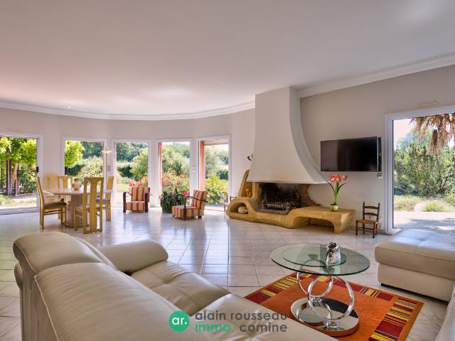 Maison 7 pièces 287 m²
