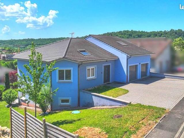Maison 7 pièces 288 m²