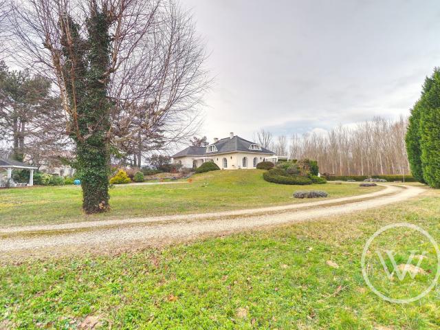 Maison 7 pièces 289 m²