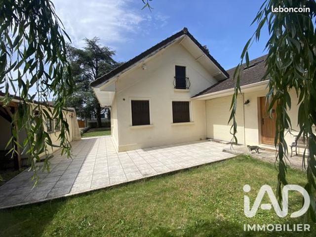 Maison 7 pièces 280 m²