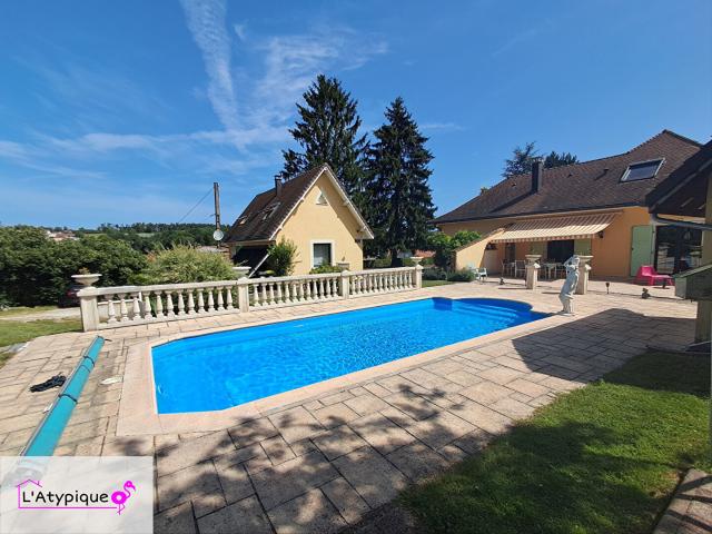 Maison 7 pièces 280 m²