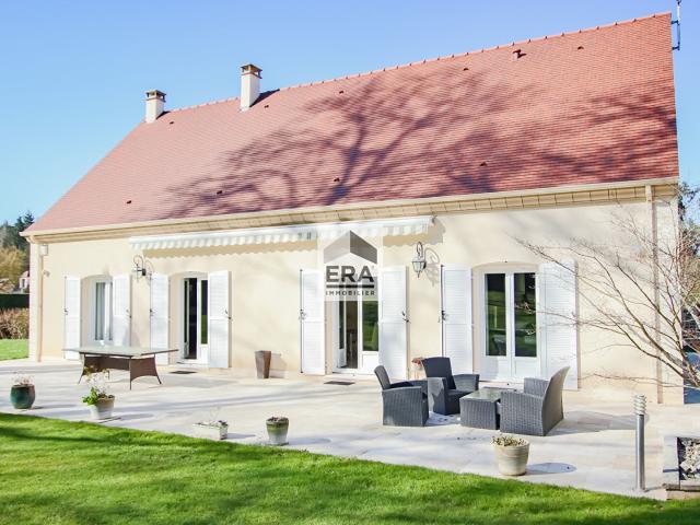 Maison 7 pièces 280 m²