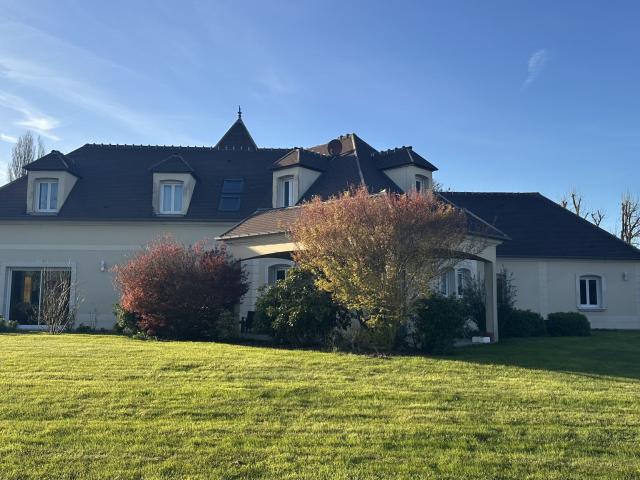 Maison 7 pièces 280 m²