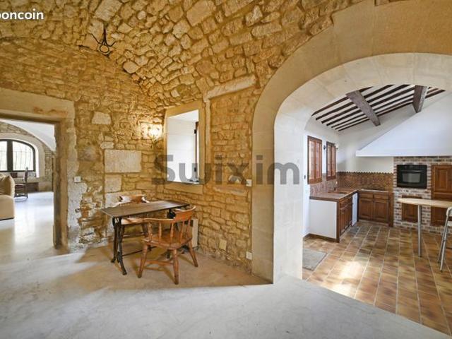 Maison 7 pièces 280 m²