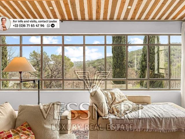 Maison 7 pièces 280 m²
