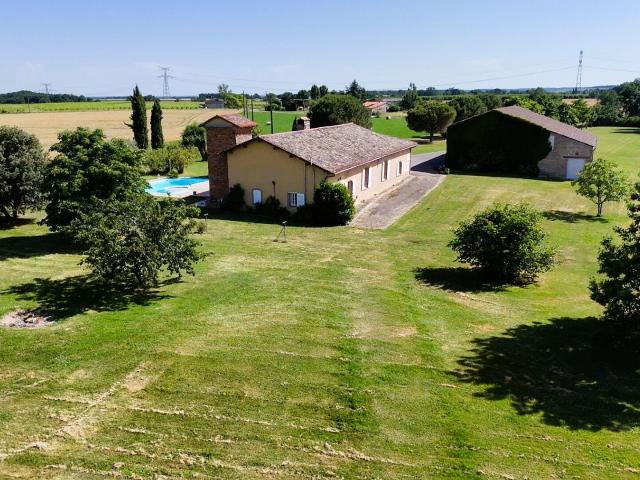 Maison 7 pièces 280 m²