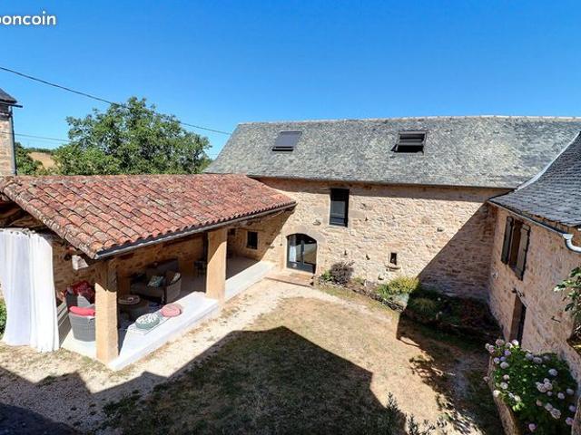 Maison 7 pièces 280 m²