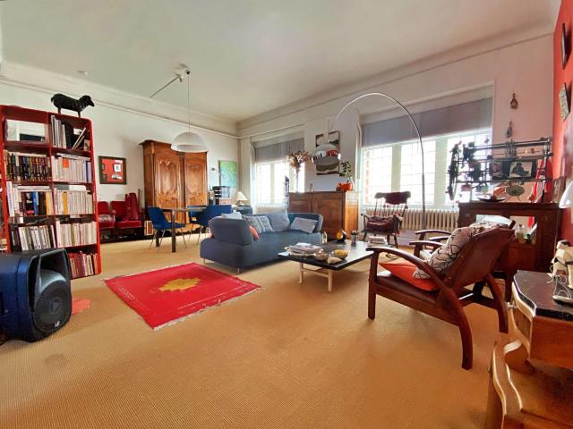 Maison 7 pièces 280 m²