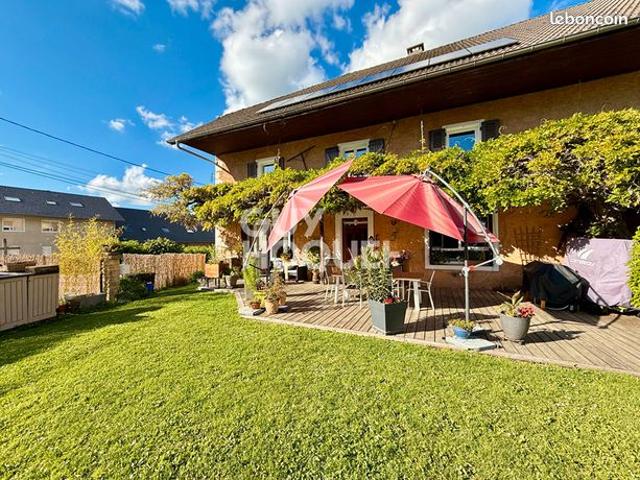 Maison 7 pièces 280 m²