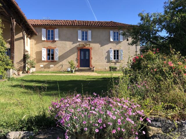 Maison 7 pièces 283 m²