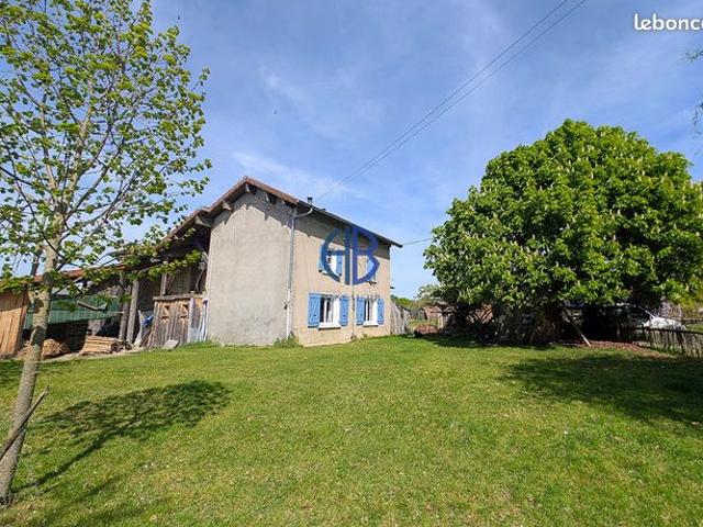 Maison 7 pièces 283 m²