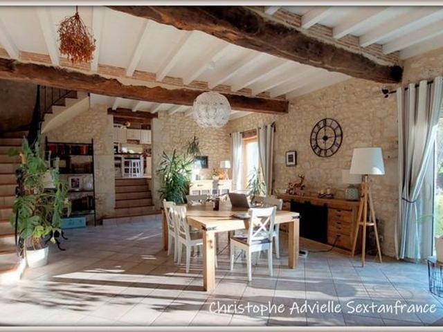 Maison 7 pièces 295 m²