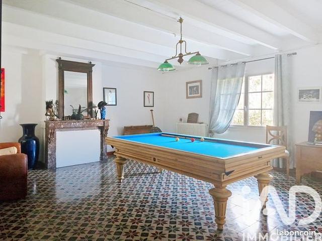 Maison familiale 7 pièces 295 m²