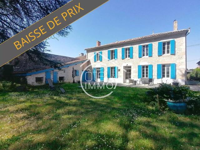Maison 7 pièces 295 m²