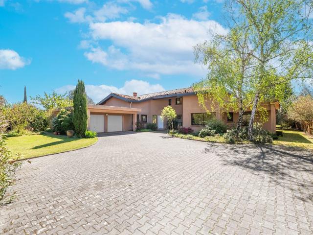 Maison 7 pièces 296 m²
