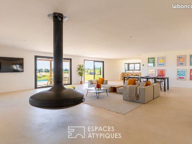 Maison 7 pièces 296 m²