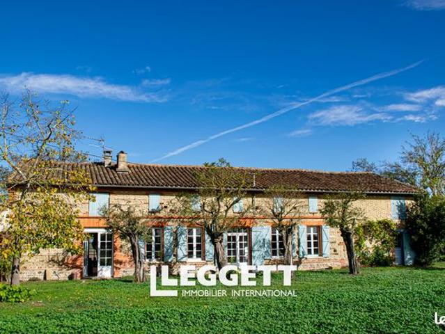 Maison 7 pièces 296 m²