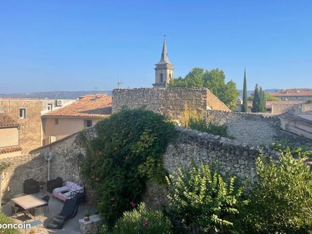 Maison 7 pièces 296 m²