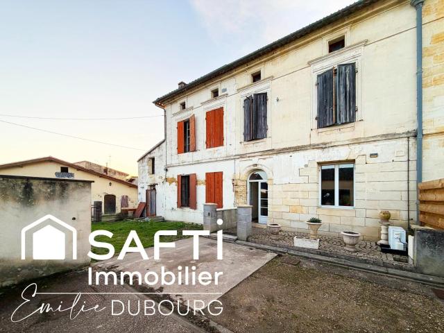Maison 7 pièces 297 m²