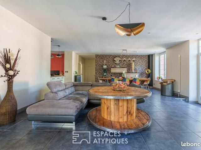 Maison 7 pièces 298 m²