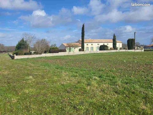 Maison 7 pièces 298 m²