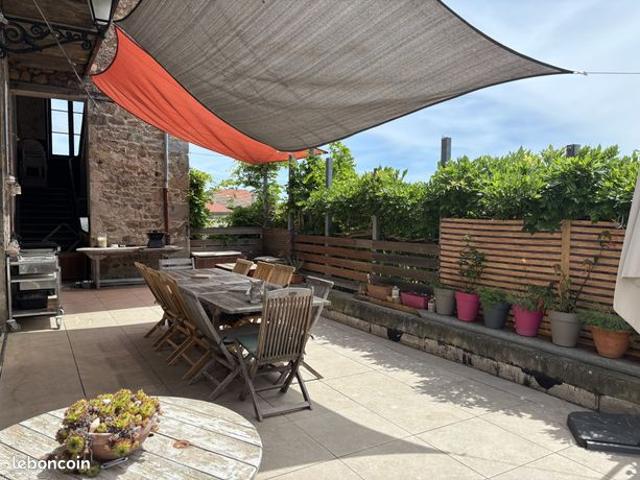 Maison 7 pièces 290 m²