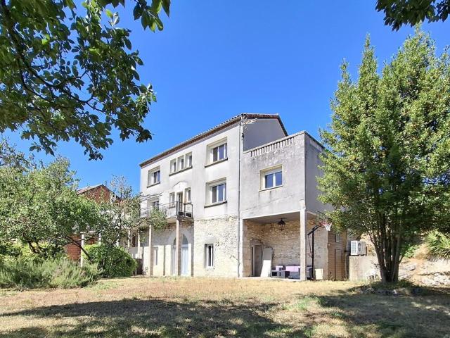 Maison 7 pièces 291 m²