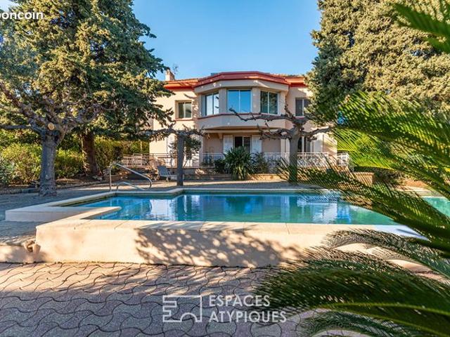 Maison 7 pièces 293 m²