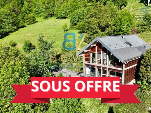 Maison 7 pièces 305 m²